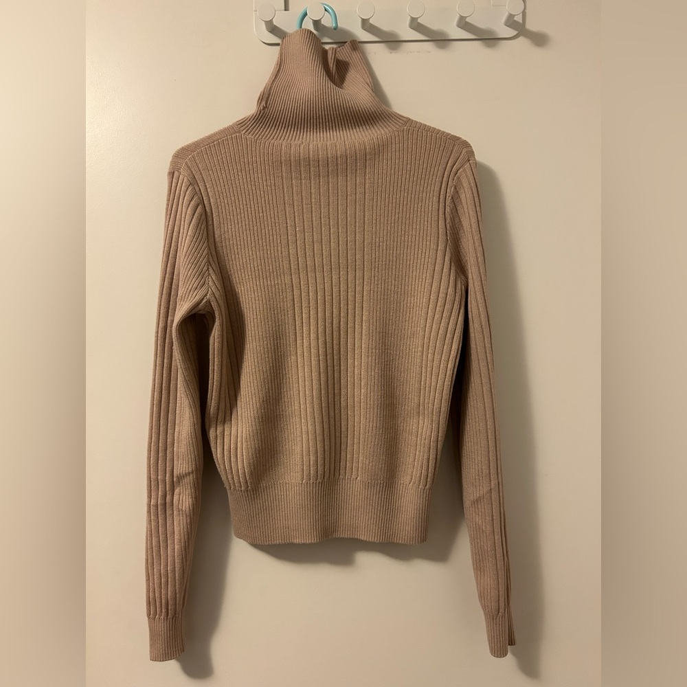 NWT Asos Wool Blend Ribbed Knit Long Sleeve Turtleneck Sweater Size XS-S.